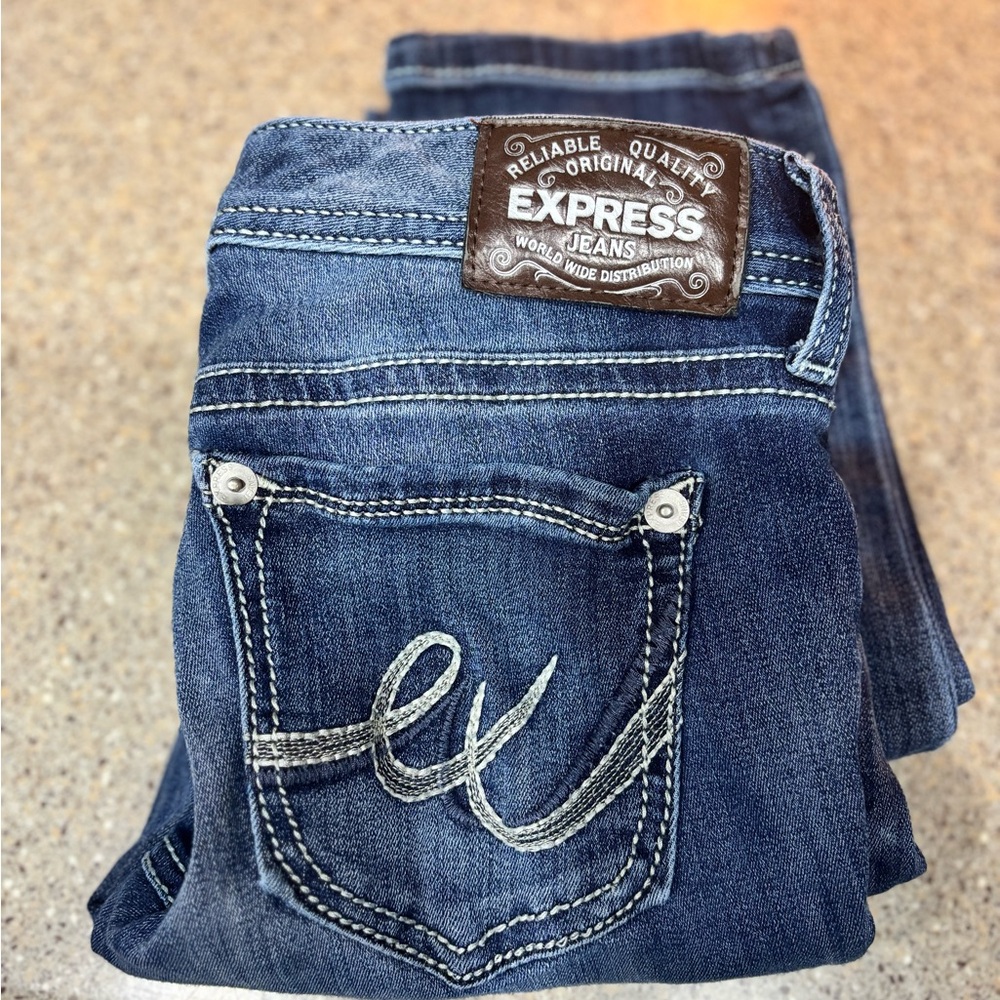 Express Women's Blue Jeans